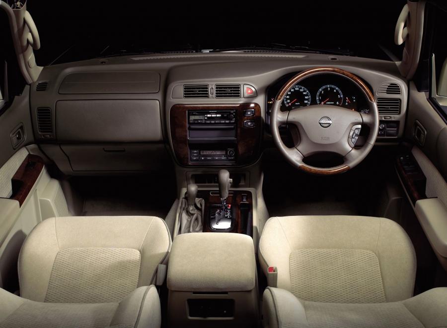  Nissan Safari 2002 года  (фото 2 из 3)